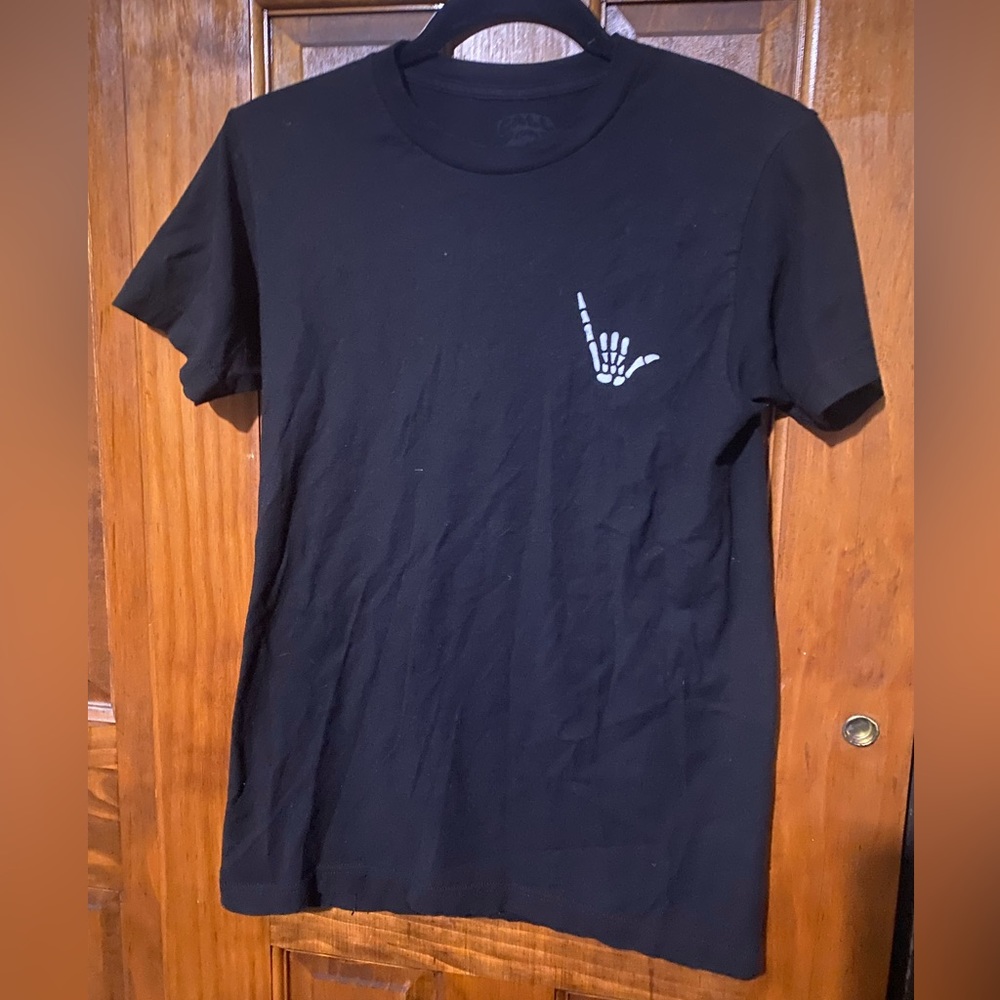 Adult Small Black Graphic Tee